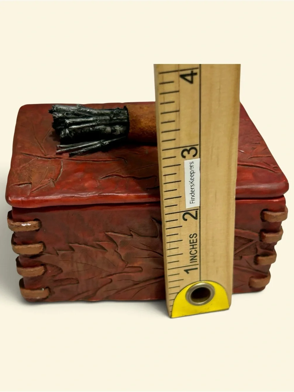 Frameology Resin Western Leaf Trinket Box w/ Lift-Off Lid Brown/Black 4x3in
